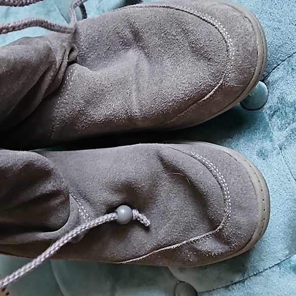 Suede Wedge Boots size 8 - Picture 6 of 10